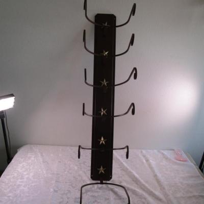 Hat rack, holds 6 hats