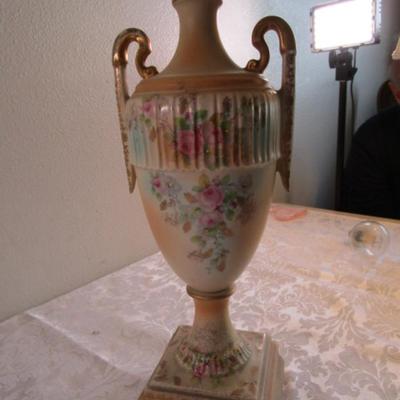 Ceramic lamp