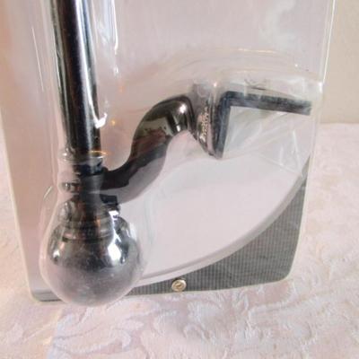 Maytex Twist N Lock tensioin window curtain rod, black