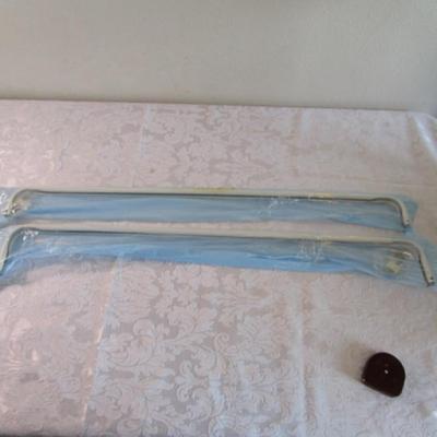 2 Mainstays heavy duty curtain rod, white
