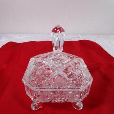 Crystal footed candy dish with lid