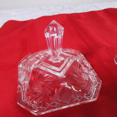 Crystal footed candy dish with lid