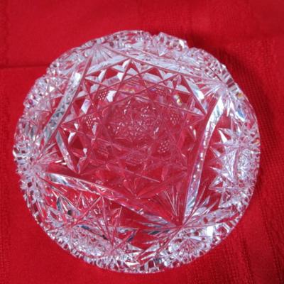 Vintage American brilliant cut glass dish with Hob star pattern
