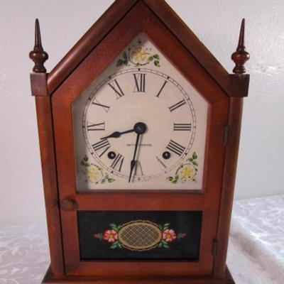 Vintage mantle clock