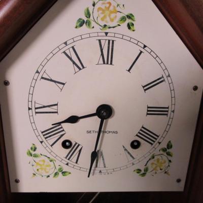 Vintage mantle clock