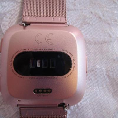 Fitbit Versa FB504 Watch
