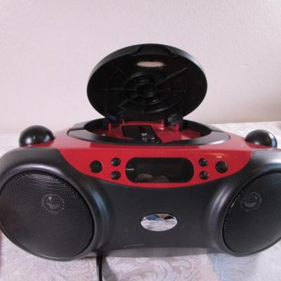 Blackweb CD player/radio