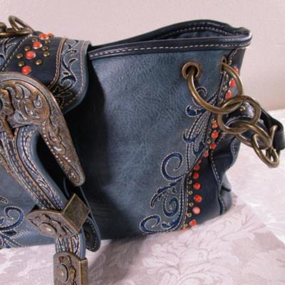 Montana West Western purse. has concealed weapon pouch.