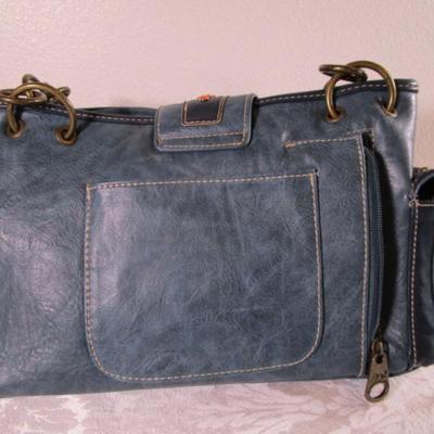 Montana West Western purse. has concealed weapon pouch.