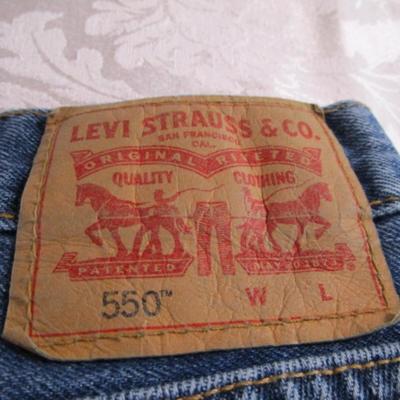 Levi model 550 denim jeans