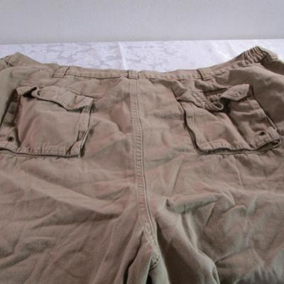 2 pair Boulder Creek cargo shorts, 1 tan, 1 green