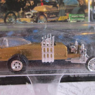 Johnny Lightning Frightning Lightnings Episode 2, Munsters Drag-U-La