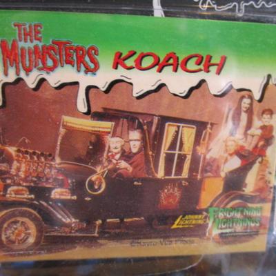 Johnny Lightning Frightning Lightnings Episode 2, The Munsters Koach