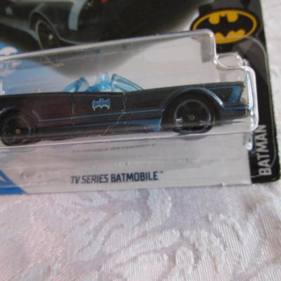 2 Batman Hot Wheels cars