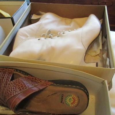 Variety Of Women's Shoes Average Size 8 1/2 To 9 1/2 Lot B