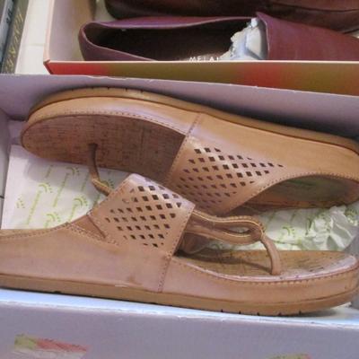Variety Of Women's Shoes Average Size 8 1/2 To 9 1/2 Lot B