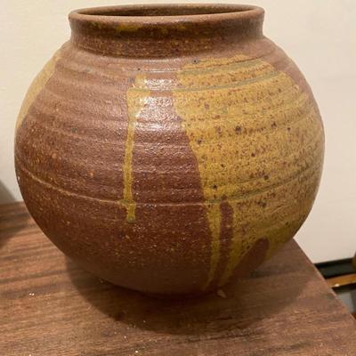Moon Jar style stoneware studio Pottery