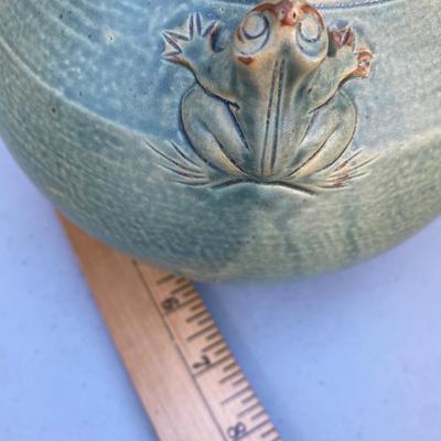 MCM Frogs Hand Thrown Studio Pottery Vase with sculpted Frogs
