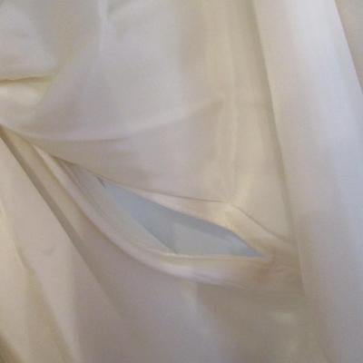 Women's Cloak Approx Length 44"