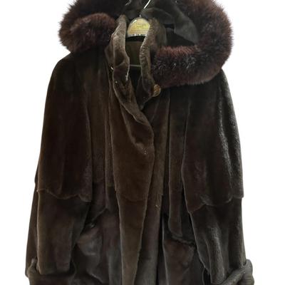 Women's Closet - Fur Coat - Sheared Beaver with detachable hood - Plus size estimate 14-16