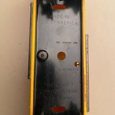 Lionel Train Lot Locomotive O27 Cars Track