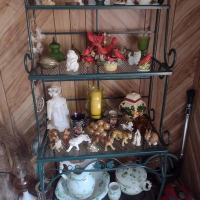 Metal Frame Baker's Rack with Mesh Shelves