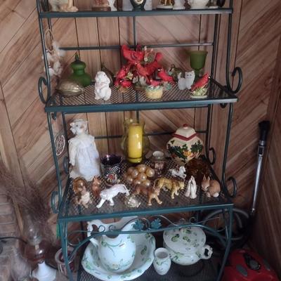 Metal Frame Baker's Rack with Mesh Shelves