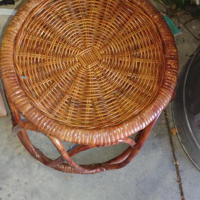 Woven Fiber Round Plant Stand- Approx 12 1/4" in Diameter, 13 1/4" Tall