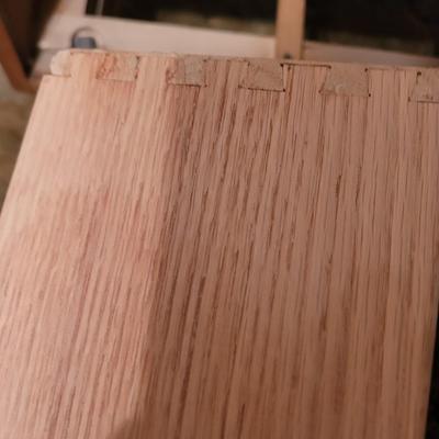 Kroehler nightstand