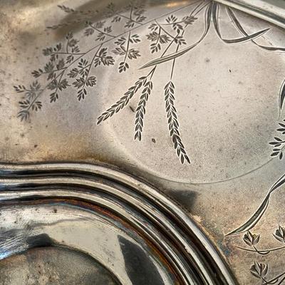 Vintage silverplate decorative plate with handle