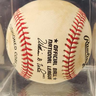 Joe Black Dodgers OMLB Signed Autographed Baseball In Collectors Case