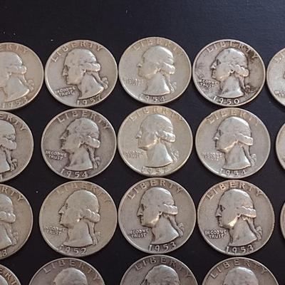 Set of 25 1940's-50's U.S. Mint Washington Silver Quarters Circulated (61)