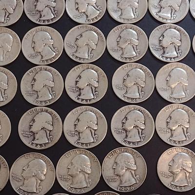 Set of 33 1940's-50's U.S. Mint Washington Silver Quarters Circulated (62)