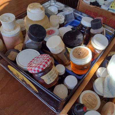 Nice Selection of Paint Pigment Powders and Mediums (Paints #5)