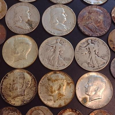Set of 34 U.S. Mint Silver Quarters and Half-Dollars Circulated (64)