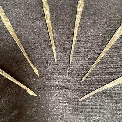 Juliska Martini Glasses & Stering Olive Picks (DR-SS)
