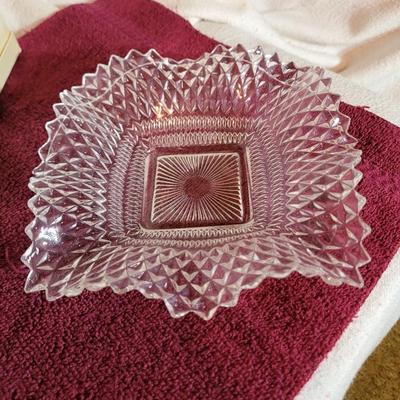 vintage Indiana Glass ruffled sawtooth edge candy dish, likely from the mid-20th century.