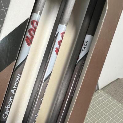1/2 Dozen Vital Impact 400 Spine Carbon ARROWS