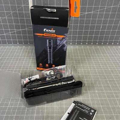 FENIX Lighting for Extremes PD40R 