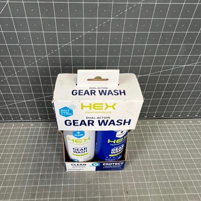 2 Packages of GEAR WASH Detergent for Deep Clean & Removes Odors