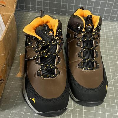 Pacific Mountain Hiking Boots, NEW Brown