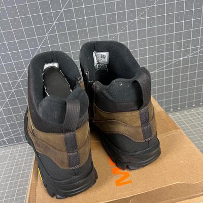 MERRELL Cold Pack 3 NEW Boots