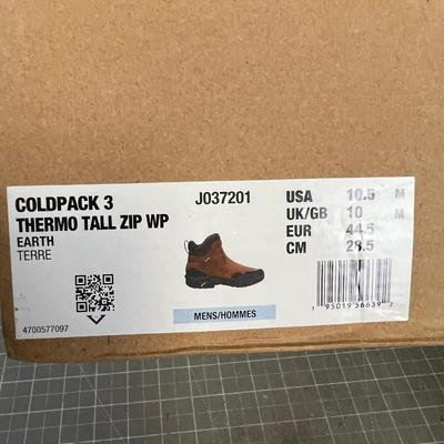 MERRELL Cold Pack 3 NEW Boots