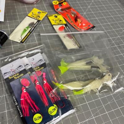 Mixed Lot of Fishing Tackle ALL NEW 