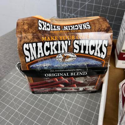 Butchers Brine, Coffee, Jerky & Smoking Items