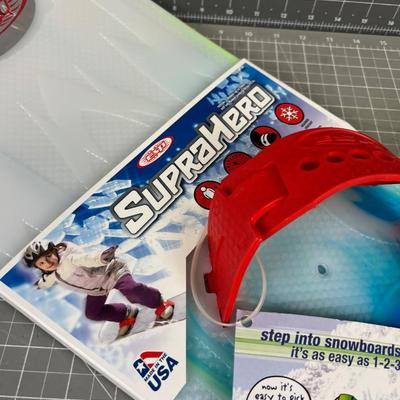 SUPER HERO Kiddie Snowboard