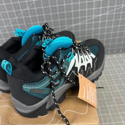 Pacific Mountain Dutton Women's 