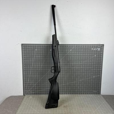 STOEGER 53000-C .177 Caliber Air Rifle 