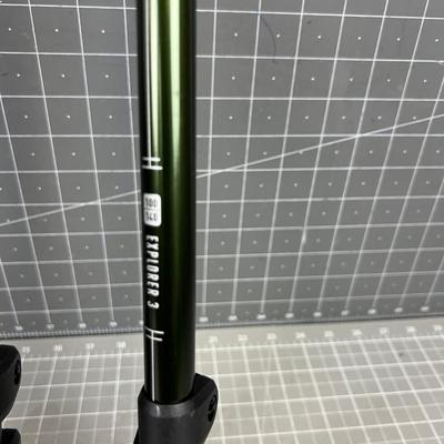 Black Diamond Explorer 3 Trekking Poles NEW Pair. 