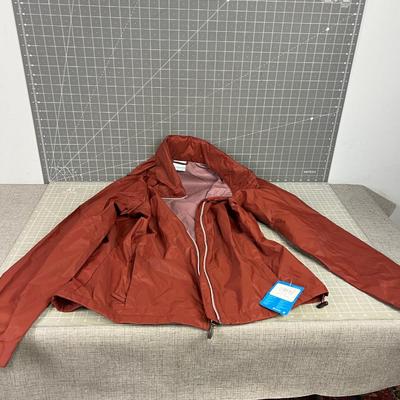 Columbia Woman's Switch Back Jacket (thin Wind Breaker with a hidden Hood) 